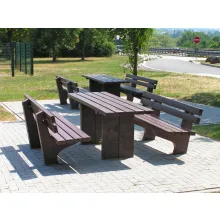 Anwendungsbeispiel Bank Cornwall mit Tisch